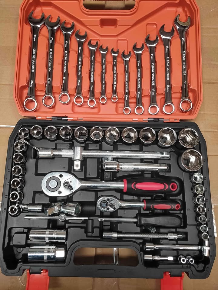 Socket Wrench Set - 61PCS