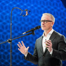 Microphone Stand with Phone Clip Gear Design Gooseneck Tube Height-Adjustable