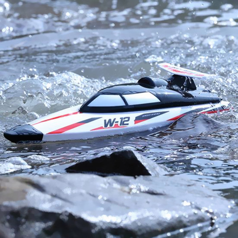 35KM/H High Speed RC Racing Boat Capsize Protection 2.4G Remote Control Toy Boat