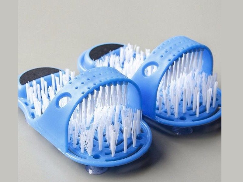 2 * Bath Foot Cleaner Scrub Brush Exfoliating Feet Scrubber Spa Shower Gift